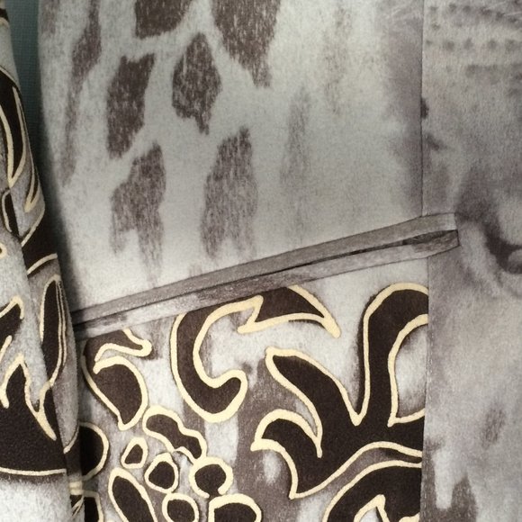 Gerry Weber Womens Jacket Blazer Sz 8 Gray Lion Tiger Print Long Sleeve Lined - Picture 5 of 10